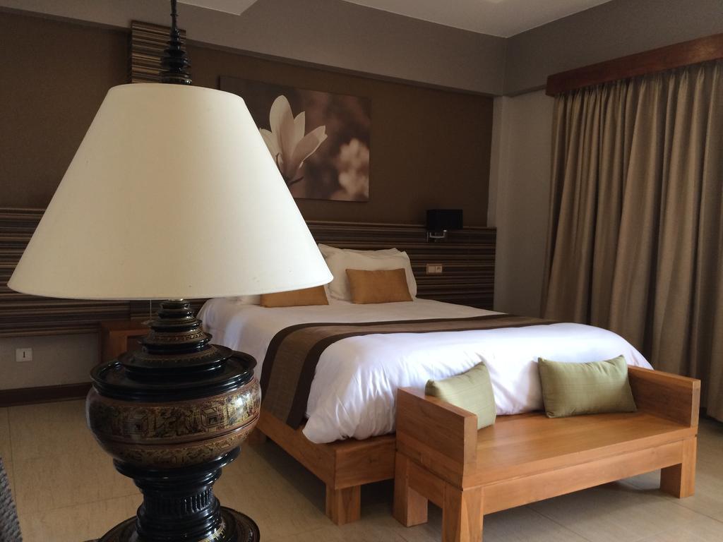 Hotel Colibri Koné Eksteriør bilde